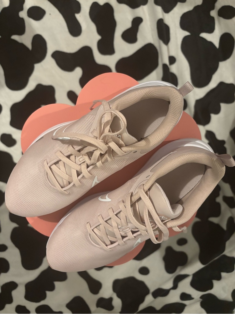 Nike Women’s Blush Pink Low-Top Lace-Up Sneakers - Picture 9 of 16